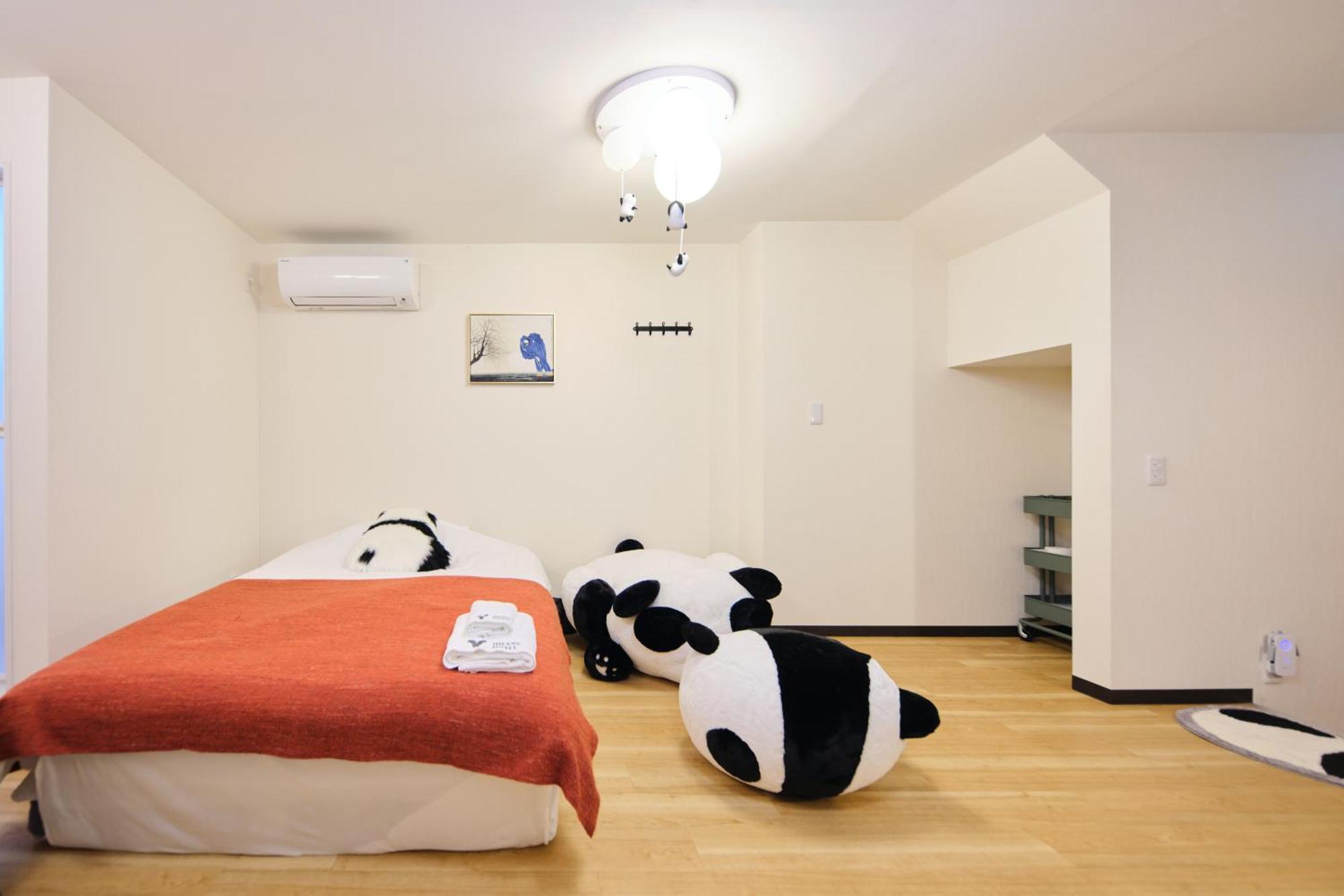 Tora Hotel Tokyo Ueno 寅ホテル 上野 A — Photos 1